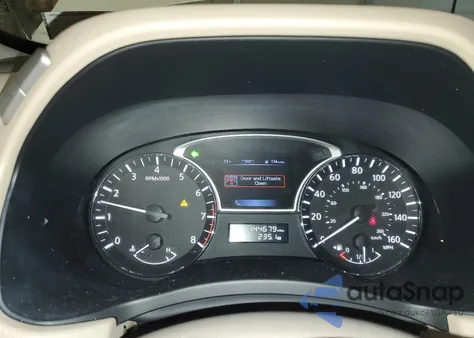 2015 Nissan Pathfinder S из США, поврежденный, VIN 5N1AR2MM2FC613517